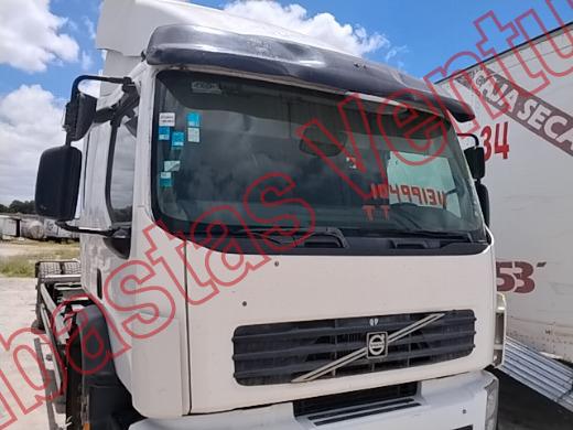 VOLVO TRACTOCAMION 2008, foto 4 de 19