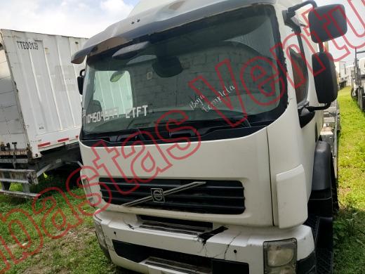 VOLVO TRACTOCAMION 2011, foto 2 de 19