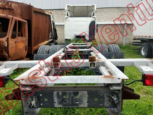 VOLVO TRACTOCAMION 2011, foto 6 de 19