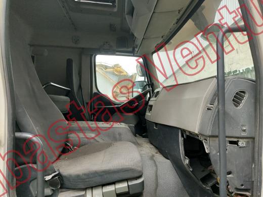 VOLVO TRACTOCAMION 2011, foto 12 de 19