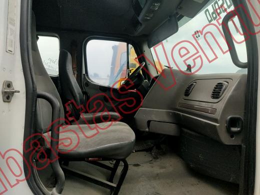 FREIGHTLINDER M2 35K 2009, foto 12 de 19