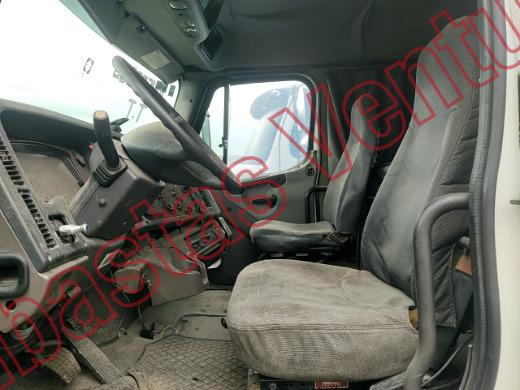 FREIGHTLINDER M2 35K 2009, foto 17 de 19