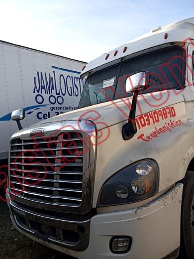 FREIGHTLINDER CASCADIA 2016, foto 2 de 19