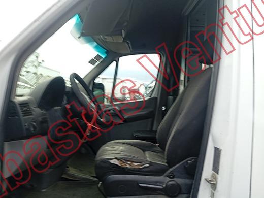 MERCEDES BENZ SPRINTER 2015, foto 17 de 19