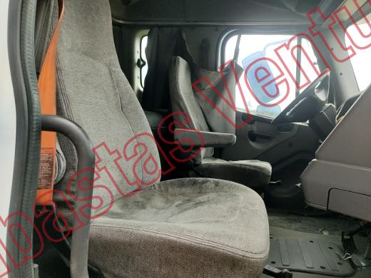 FREIGHTLINDER M2 35K 2013, foto 13 de 19