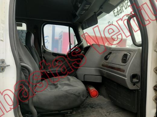 FREIGHTLINDER M2 35K 2011, foto 12 de 19