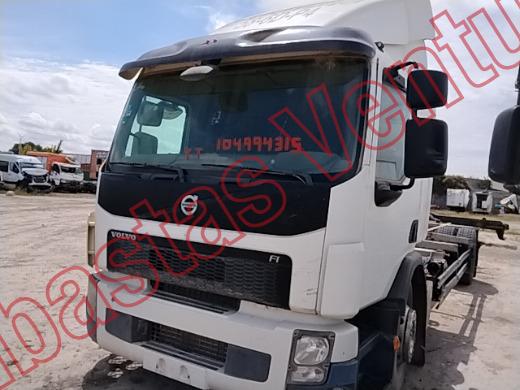 VOLVO TRACTOCAMION 2011, foto 1 de 19