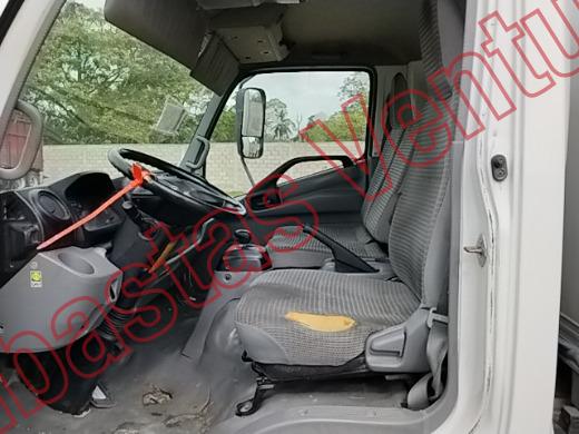 HINO SERIE 300 2020, foto 16 de 19