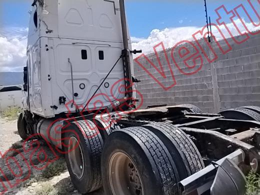 FREIGHTLINDER CASCADIA 2016, foto 7 de 19