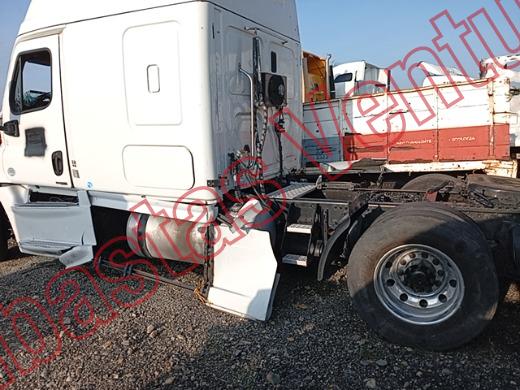 FREIGHTLINDER CASCADIA 2017, foto 8 de 19
