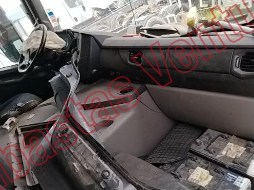 SCANIA TRACTOCAMION 2024, foto 14 de 19