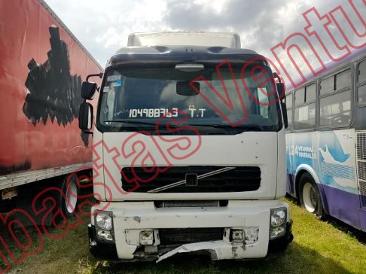 VOLVO TRACTOCAMION 2011, foto 2 de 19