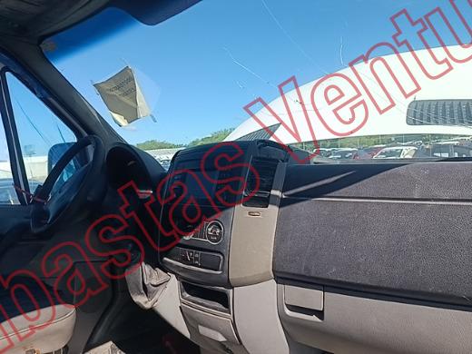 MERCEDES BENZ SPRINTER 2015, foto 14 de 19