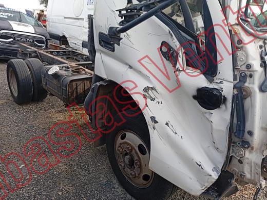 HINO SERIE 300 2016, foto 4 de 19