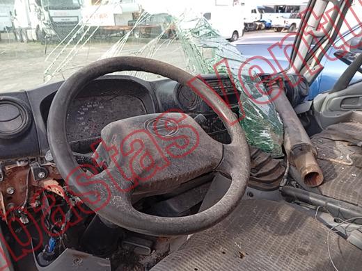 HINO SERIE 300 2016, foto 14 de 19