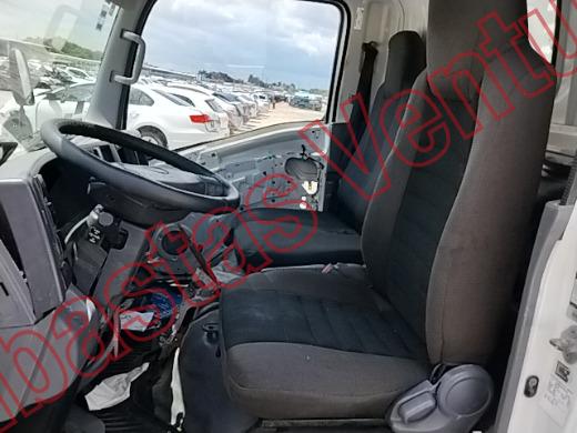 ISUZU ELF 2014, foto 17 de 19