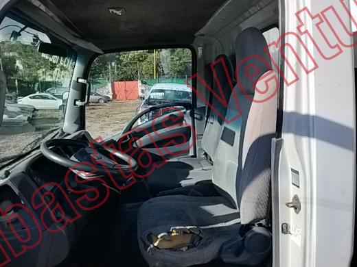 ISUZU ELF 2014, foto 17 de 19