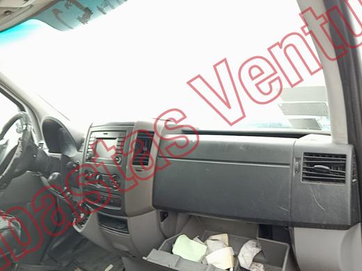 MERCEDES BENZ SPRINTER 2015, foto 14 de 19