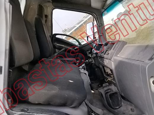 ISUZU ELF 400 2010, foto 13 de 19