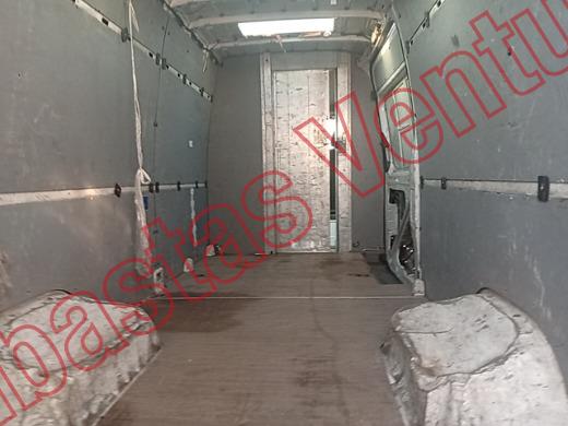 MERCEDES BENZ SPRINTER 2016, foto 15 de 19