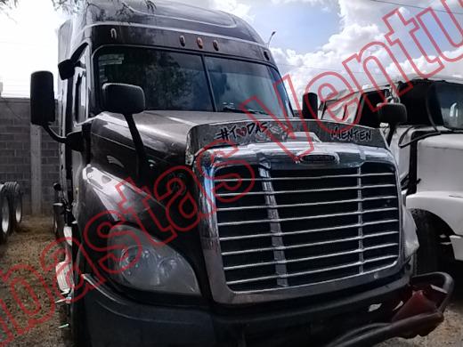 FREIGHTLINDER CASCADIA 2015, foto 4 de 19