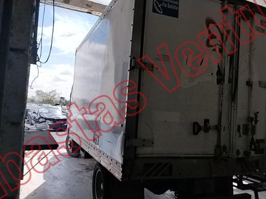 ISUZU ELF 2015, foto 8 de 19