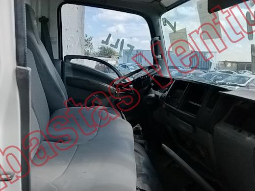 ISUZU ELF 2015, foto 12 de 19