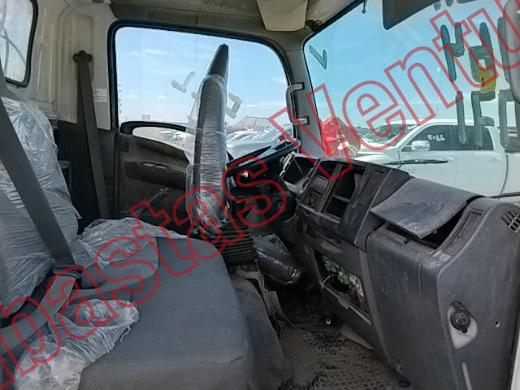 ISUZU ELF 2015, foto 12 de 19