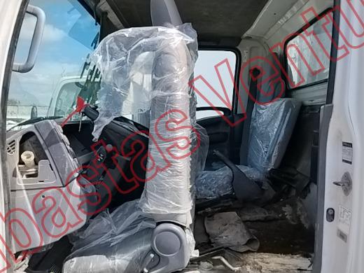 ISUZU ELF 2015, foto 16 de 19