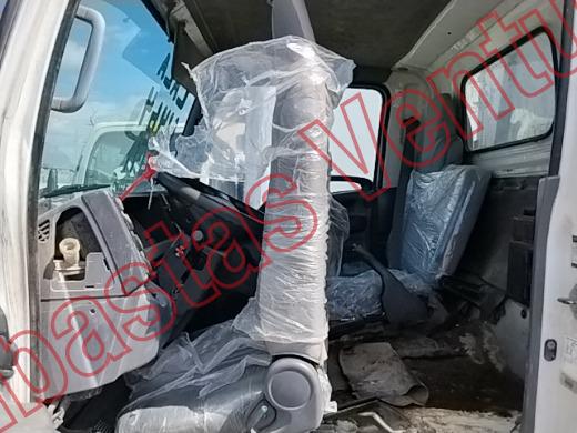 ISUZU ELF 2015, foto 17 de 19