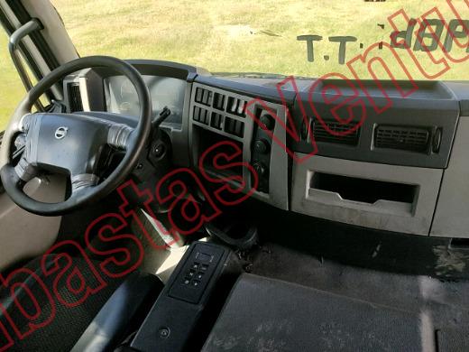 VOLVO TRACTOCAMION 2011, foto 14 de 19