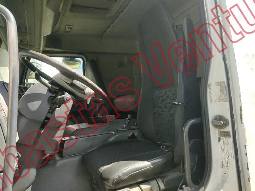 VOLVO TRACTOCAMION 2011, foto 16 de 19