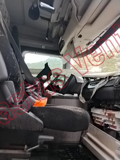 SCANIA TRACTOCAMION 2024, foto 11 de 19