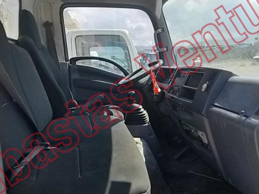 ISUZU ELF 2015, foto 12 de 19