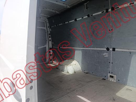 MERCEDES BENZ SPRINTER 2016, foto 13 de 19