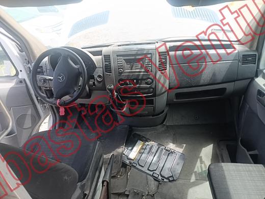 MERCEDES BENZ SPRINTER 2016, foto 14 de 19