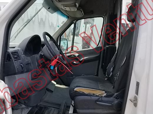 VOLKSWAGEN CRAFTER 2016, foto 17 de 19