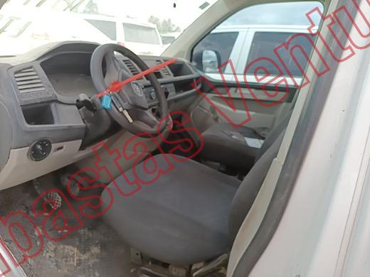 VOLKSWAGEN TRANSPORTER 2018, foto 16 de 19