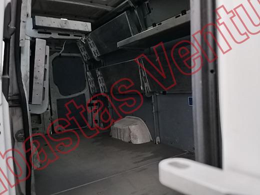 VOLKSWAGEN CRAFTER 2016, foto 13 de 19