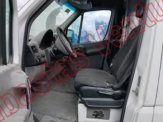 VOLKSWAGEN CRAFTER 2016, foto 17 de 19