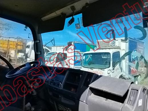 ISUZU ELF 2015, foto 14 de 19