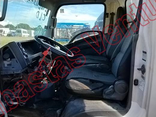 ISUZU ELF 2015, foto 17 de 19