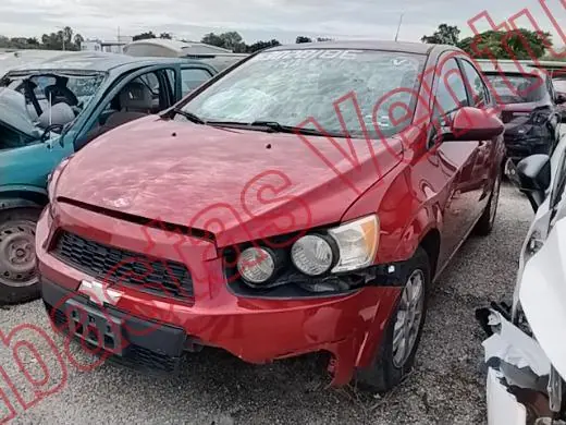 CHEVROLET SONIC 2015, foto 1 de 19