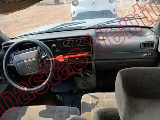 CHRYSLER SPIRIT 1993, foto 14 de 19