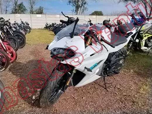 CF MOTO 250SR 2026, foto 1 de 19