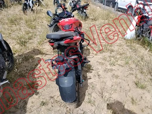 BAJAJ PULSAR NS 2025, foto 6 de 19