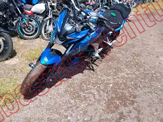 BAJAJ PULSAR 2026, foto 1 de 19