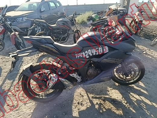 SUZUKI 4T 2025, foto 4 de 19