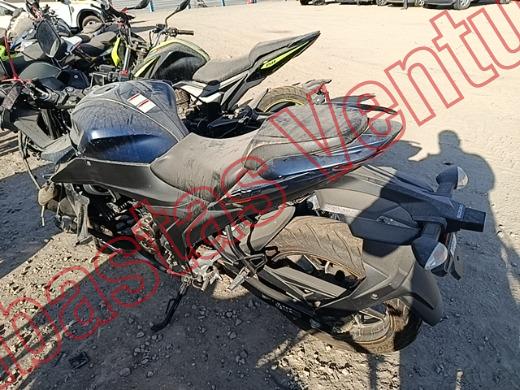 SUZUKI 4T 2025, foto 16 de 19
