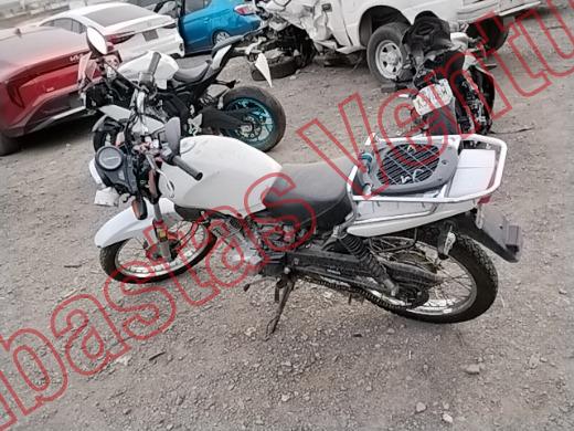YAMAHA YBR 2025, foto 8 de 19